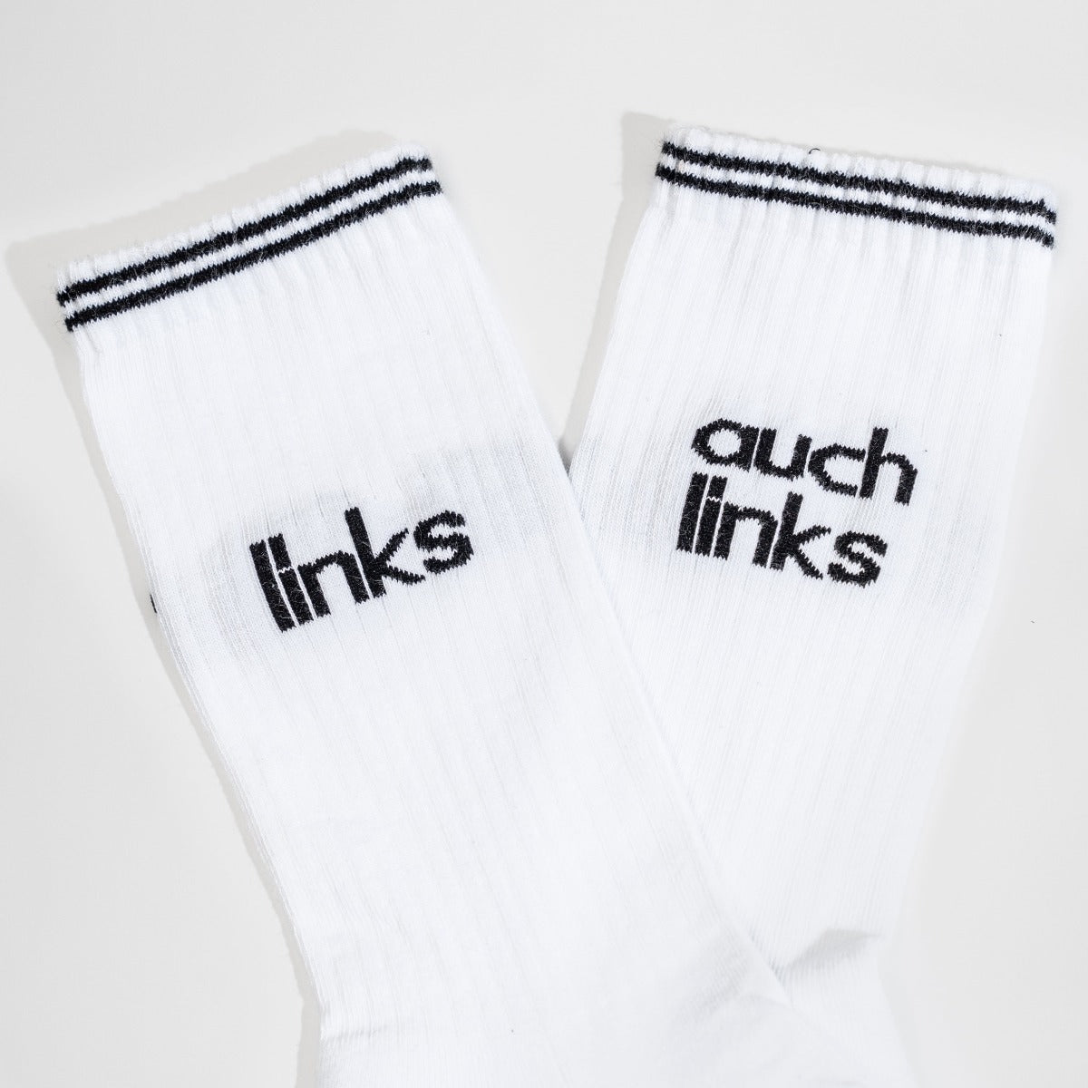 socken 'links' und 'auch links' - weiß